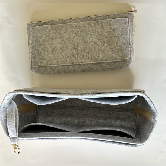 NWOT HEATHER GREY TOTE/PURSE SHAPER/ORGANIZER. NEW, NEVER USED. - Picture 4 of 8